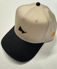 Load image into Gallery viewer, Arellano Hat
